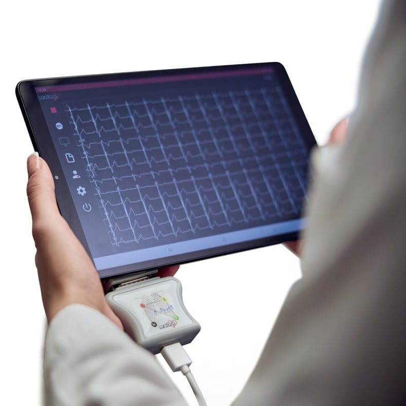 CardioNS E2 with banana plug cable | with tablet