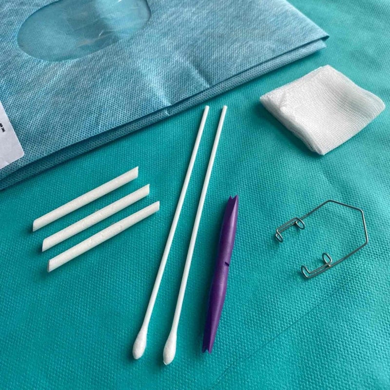 CombiSet® IVOM Standard Sets with fluid collection pouch & non-fenestrated lid retractor